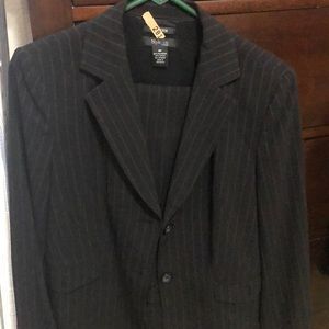 Ladies size 8 Style & Co pin stripe suit.